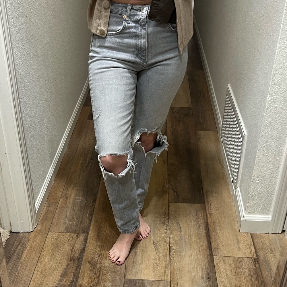 Zara Mom Jeans - Picture 3 of 5